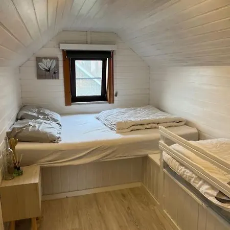 Maison A La Avec Billard Tatil Evi *